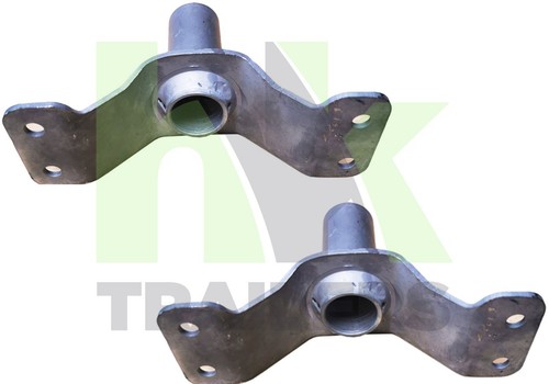 Front ramp hinge - front,